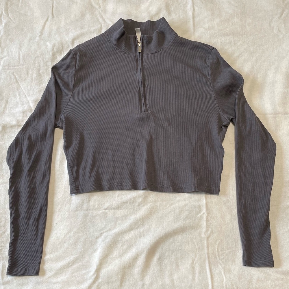 H&M Ribbed Cropped Gray Long Sleeve
